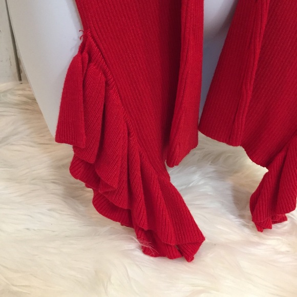 Bella S/S Ribbed Red Sweater Top